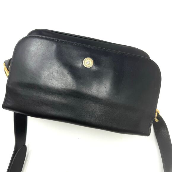 Celine Vintage Black Leather Horsebit Shoulder Bag | Box Calf | Gold Hardware - Picture 13 of 14